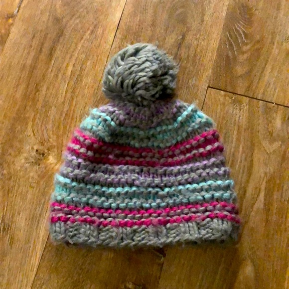 Knitted Bennie - Picture 1 of 1